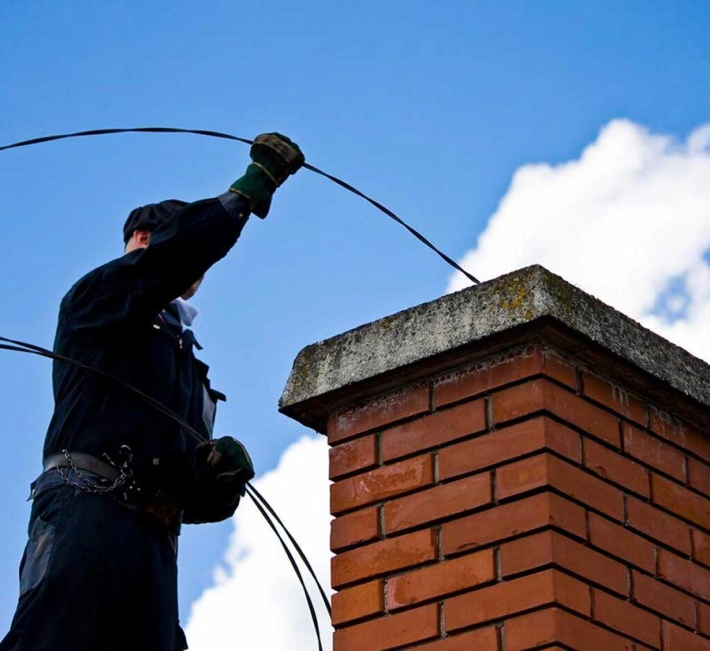 Nettoyage chemin&eacute;e